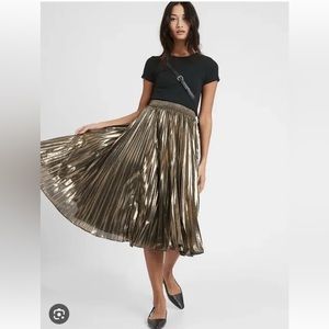 Banana Republic Pleated Metallic Midi Skirt Gold Size XL - NEW - NWT